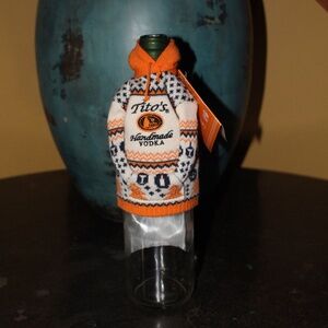 Tito's, Bottle sweater kangaroo pouch and hoodie